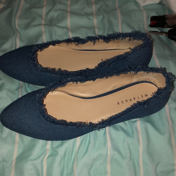 Metaphor Shoes - Denim colored flats